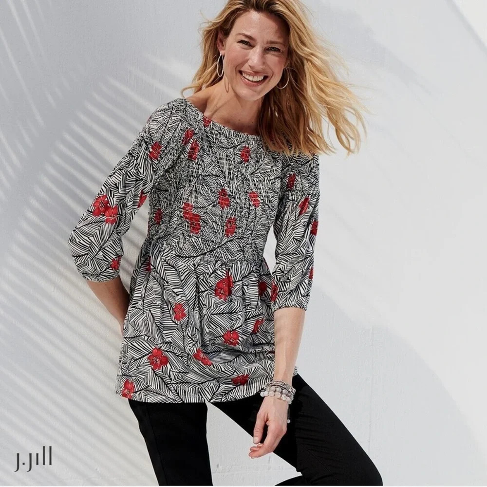 J.Jill Smocked Peasant Style Top Smocked Black White Red Floral Size L - Picture 3 of 15